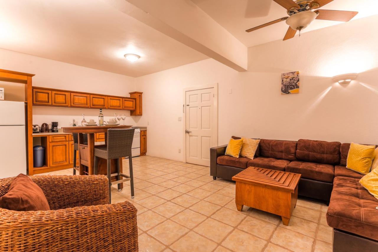 La Vue Boutique Inn South Hill Village Bagian luar foto