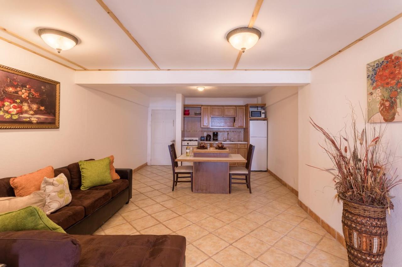 La Vue Boutique Inn South Hill Village Bagian luar foto
