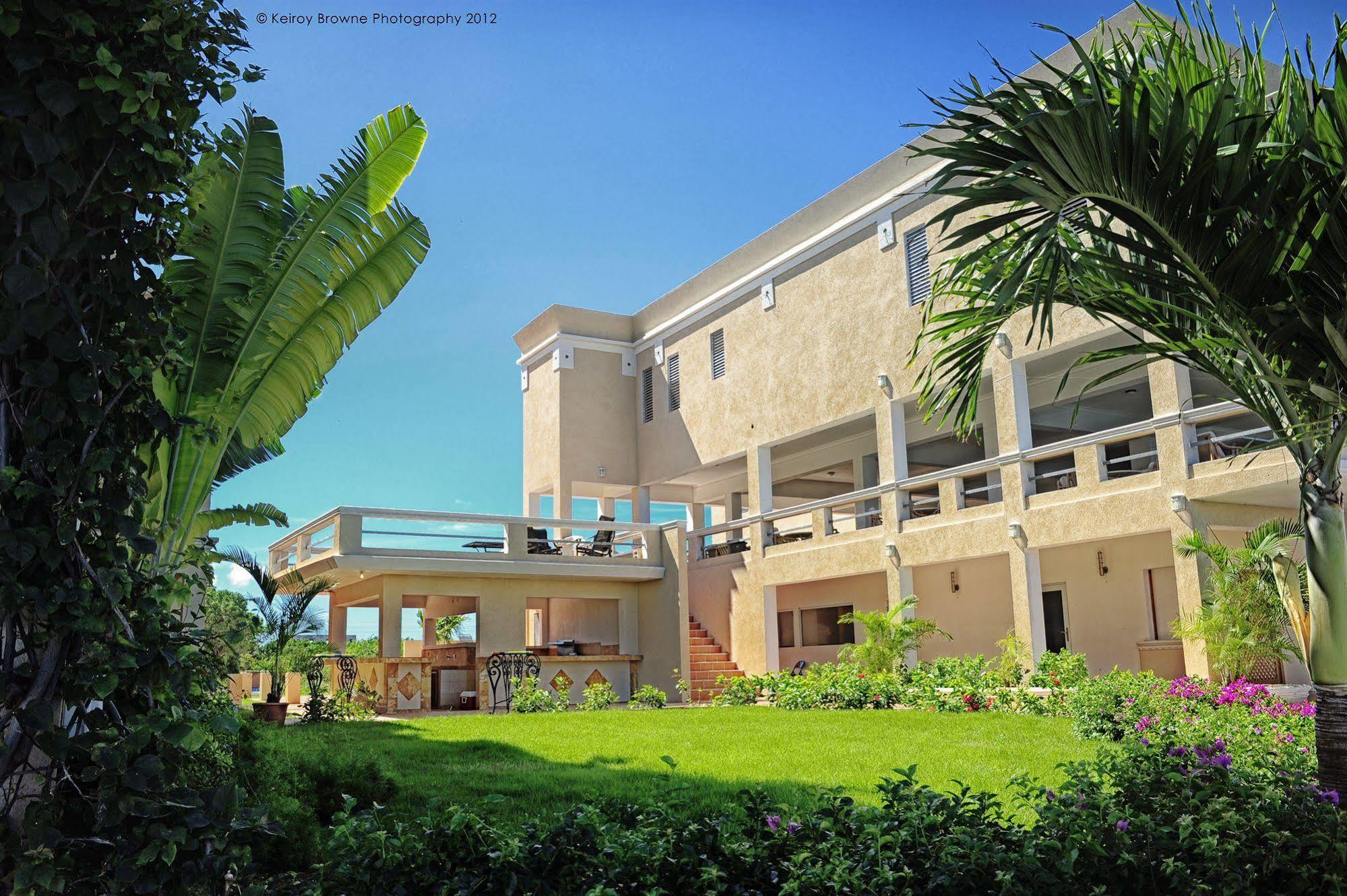 La Vue Boutique Inn South Hill Village Bagian luar foto